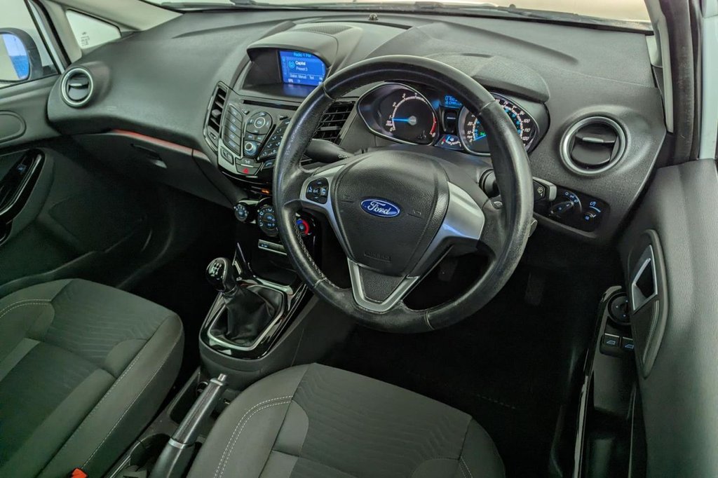 USED 2016 16 FORD FIESTA 1.0 ZETEC 5d  