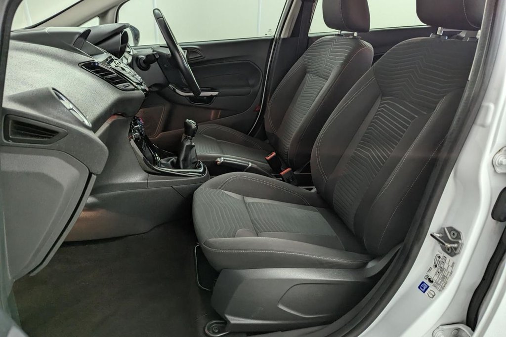 USED 2016 16 FORD FIESTA 1.0 ZETEC 5d  