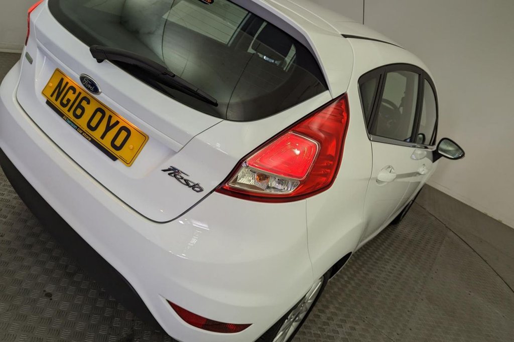 USED 2016 16 FORD FIESTA 1.0 ZETEC 5d  
