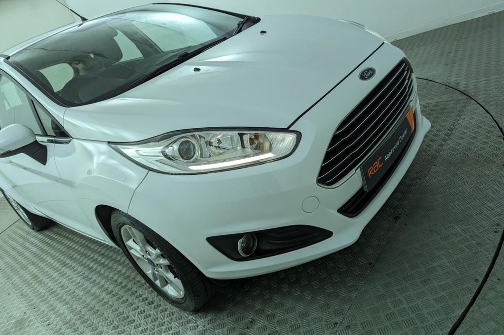USED 2016 16 FORD FIESTA 1.0 ZETEC 5d  