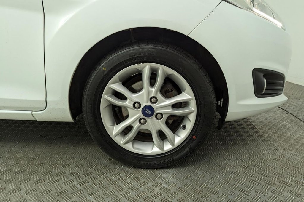 USED 2016 16 FORD FIESTA 1.0 ZETEC 5d  