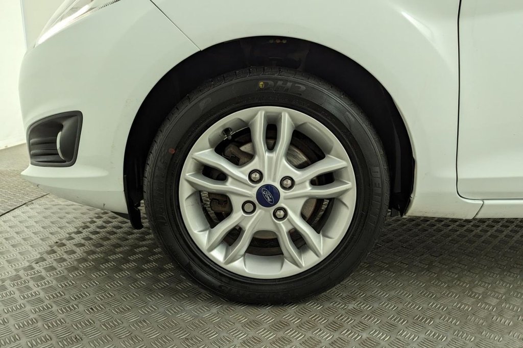 USED 2016 16 FORD FIESTA 1.0 ZETEC 5d  