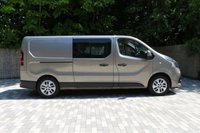 USED 2017 67 RENAULT TRAFIC 1.6 LL29 SPORT NAV ENERGY DCI CREW 145 BHP 