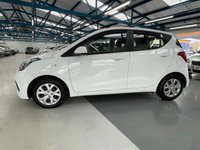 USED 2015 15 HYUNDAI I10 1.0 SE 5d 65 BHP 