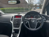 USED 2015 65 VAUXHALL ASTRA 1.6 SRI 5d 113 BHP 