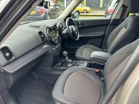 USED 2017 17 MINI COUNTRYMAN 1.5 COOPER 5d 134 BHP ** RAC BUYSURE INSPECTED **