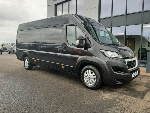 2021 21 Peugeot Boxer 2.2 BLUEHDI 435 L4 H2 PROFESSIONAL 140PS ALLOY WHEELS