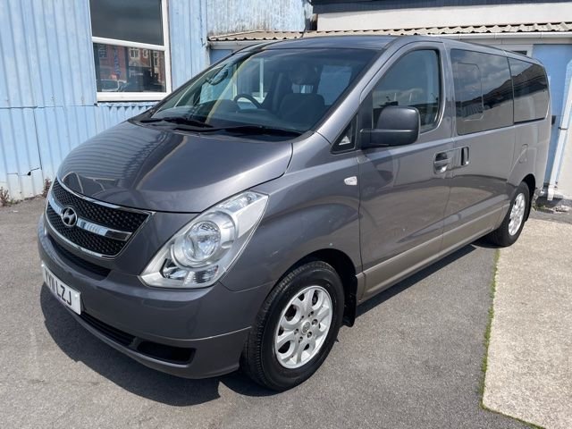 2011 11 Hyundai I800 2.5 STYLE CRDI 5d 168 BHP