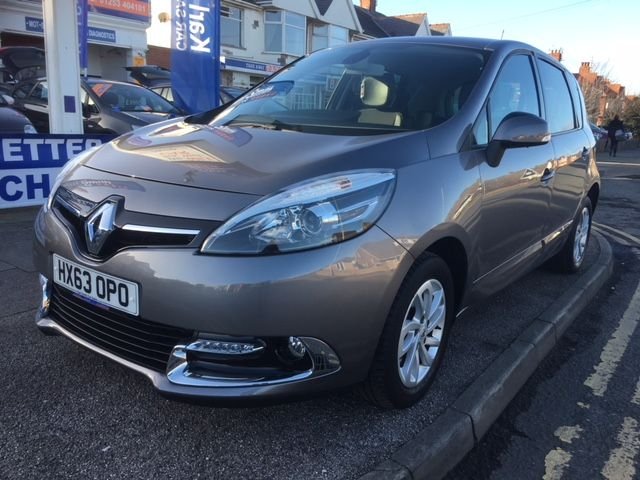 2013 63 Renault Scenic 1.5 DYNAMIQUE TOMTOM ENERGY DCI S/S 5d 110 BHP
