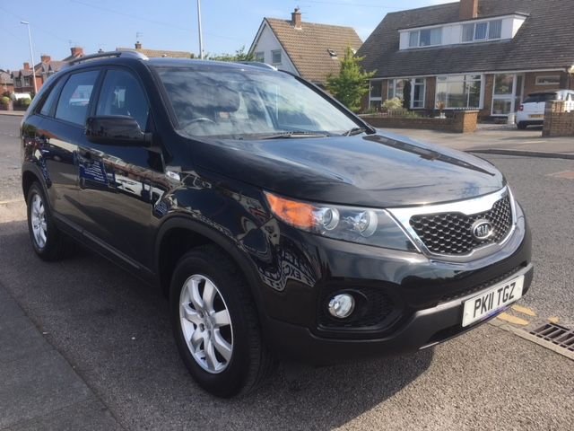2011 11 Kia Sorento 2.2 CRDI KX-1 5d 195 BHP