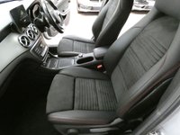 USED 2020 69 MERCEDES-BENZ GLA-CLASS 1.6 GLA 180 AMG LINE EDITION 5d 121 BHP BIG SPEC SAT NAV HEATED SEATS REAR CAMERA PART LEATHER 1 OWNER 6 MONTHS GOLD WARRANTY