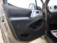 USED 2015 15 CITROEN BERLINGO MULTISPACE 1.6 E-HDI VTR ETG6 5d 91 BHP A VERSATILE VEHICLE WITH A GREAT SERVICE HISTORY.
