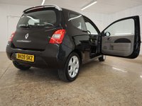 USED 2009 09 RENAULT TWINGO 1.1 GT 16V 3d 100 BHP GREAT LITTLE CAR WITH THE BONUS OF FITTINGS FOR A MOTORHOME CONNECTION