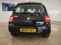 USED 2009 09 RENAULT TWINGO 1.1 GT 16V 3d 100 BHP GREAT LITTLE CAR WITH THE BONUS OF FITTINGS FOR A MOTORHOME CONNECTION