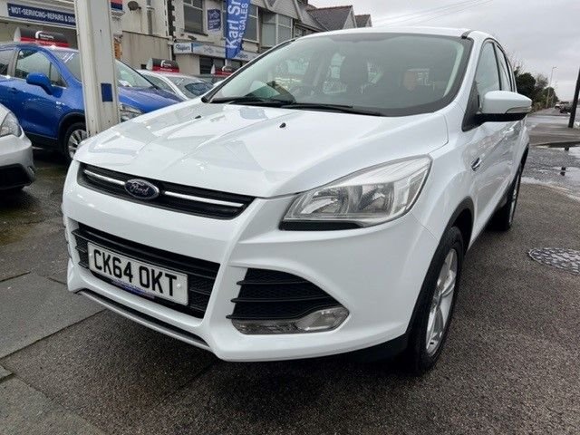 2014 64 Ford Kuga 2.0 ZETEC TDCI 5d 138 BHP