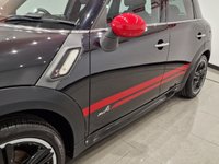 USED 2013 13 MINI COUNTRYMAN 2.0 COOPER SD (143 PS) ALL4 AUTO 5DR + MASSIVE SPEC + �&pound;14,500 EXTRAS + NAV + HARMAN KARDON + HEATED LEATHERS + CHILI / MEDIA PACK + MULTIMEDIA + BLUETOOTH + ADAPTIVE XENONS + PARK AID + PRIVACY + JCW BODY KIT + 18S WOW !! COLOSSAL SPEC + &pound;14,500 OF MINI EXTRAS