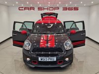 USED 2013 13 MINI COUNTRYMAN 2.0 COOPER SD (143 PS) ALL4 AUTO 5DR + MASSIVE SPEC + �&pound;14,500 EXTRAS + NAV + HARMAN KARDON + HEATED LEATHERS + CHILI / MEDIA PACK + MULTIMEDIA + BLUETOOTH + ADAPTIVE XENONS + PARK AID + PRIVACY + JCW BODY KIT + 18S WOW !! COLOSSAL SPEC + &pound;14,500 OF MINI EXTRAS