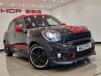 USED 2013 13 MINI COUNTRYMAN 2.0 COOPER SD (143 PS) ALL4 AUTO 5DR + MASSIVE SPEC + �&pound;14,500 EXTRAS + NAV + HARMAN KARDON + HEATED LEATHERS + CHILI / MEDIA PACK + MULTIMEDIA + BLUETOOTH + ADAPTIVE XENONS + PARK AID + PRIVACY + JCW BODY KIT + 18S WOW !! COLOSSAL SPEC + &pound;14,500 OF MINI EXTRAS