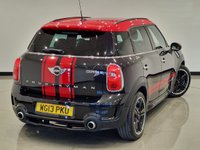 USED 2013 13 MINI COUNTRYMAN 2.0 COOPER SD (143 PS) ALL4 AUTO 5DR + MASSIVE SPEC + �&pound;14,500 EXTRAS + NAV + HARMAN KARDON + HEATED LEATHERS + CHILI / MEDIA PACK + MULTIMEDIA + BLUETOOTH + ADAPTIVE XENONS + PARK AID + PRIVACY + JCW BODY KIT + 18S WOW !! COLOSSAL SPEC + &pound;14,500 OF MINI EXTRAS