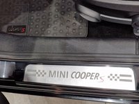 USED 2013 13 MINI COUNTRYMAN 2.0 COOPER SD (143 PS) ALL4 AUTO 5DR + MASSIVE SPEC + �&pound;14,500 EXTRAS + NAV + HARMAN KARDON + HEATED LEATHERS + CHILI / MEDIA PACK + MULTIMEDIA + BLUETOOTH + ADAPTIVE XENONS + PARK AID + PRIVACY + JCW BODY KIT + 18S WOW !! COLOSSAL SPEC + &pound;14,500 OF MINI EXTRAS