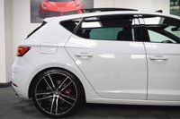 USED 2018 18 SEAT LEON 2.0 TSI CUPRA DSG 5d 297 BHP PAN ROOF / LEATHER / HUGE SPEC