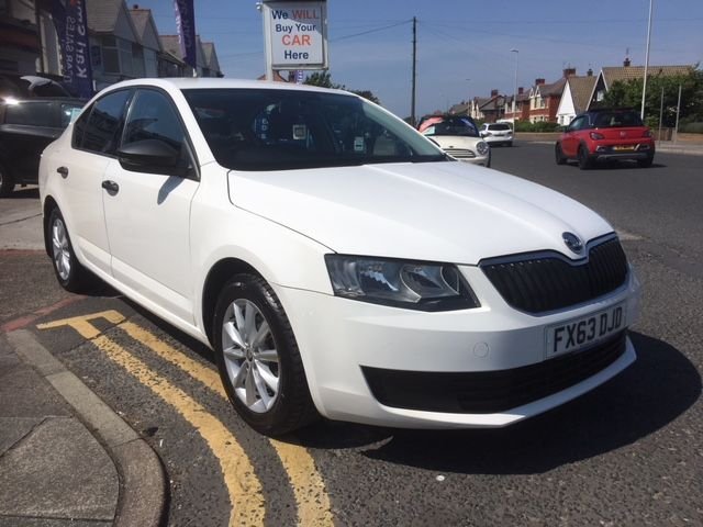 2013 63 Skoda Octavia 1.2 S TSI 5d 104 BHP