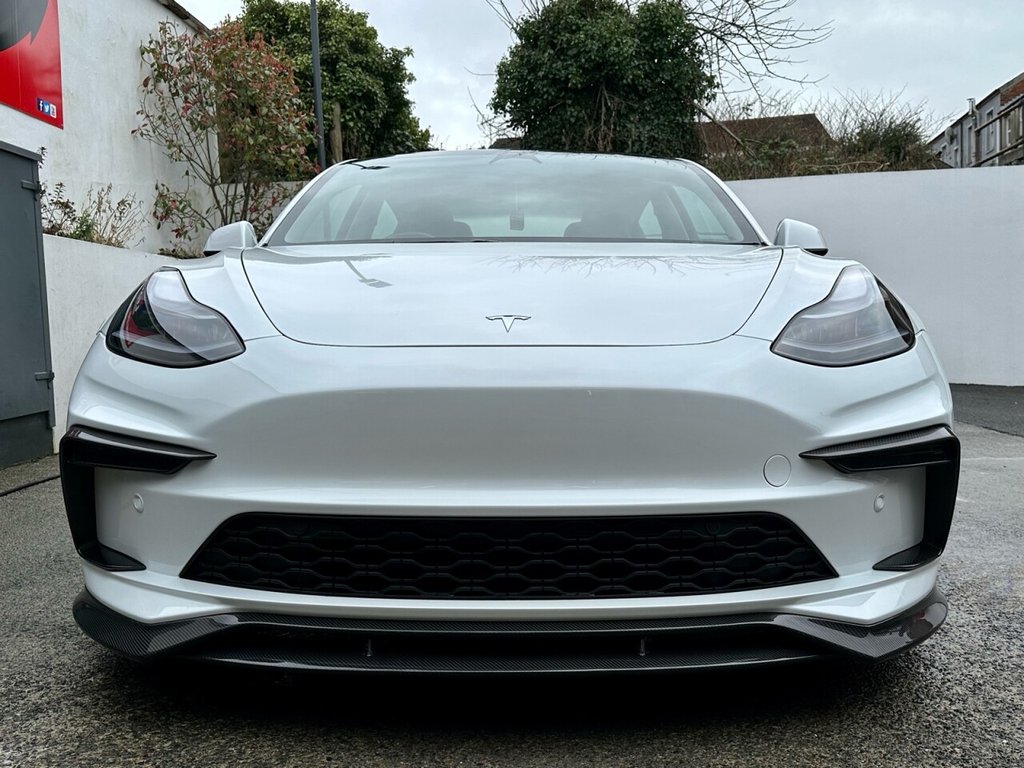 USED 2022 72 TESLA Model 3 MODEL 3 4d 302 BHP PANORAMIC GLASS ROOF