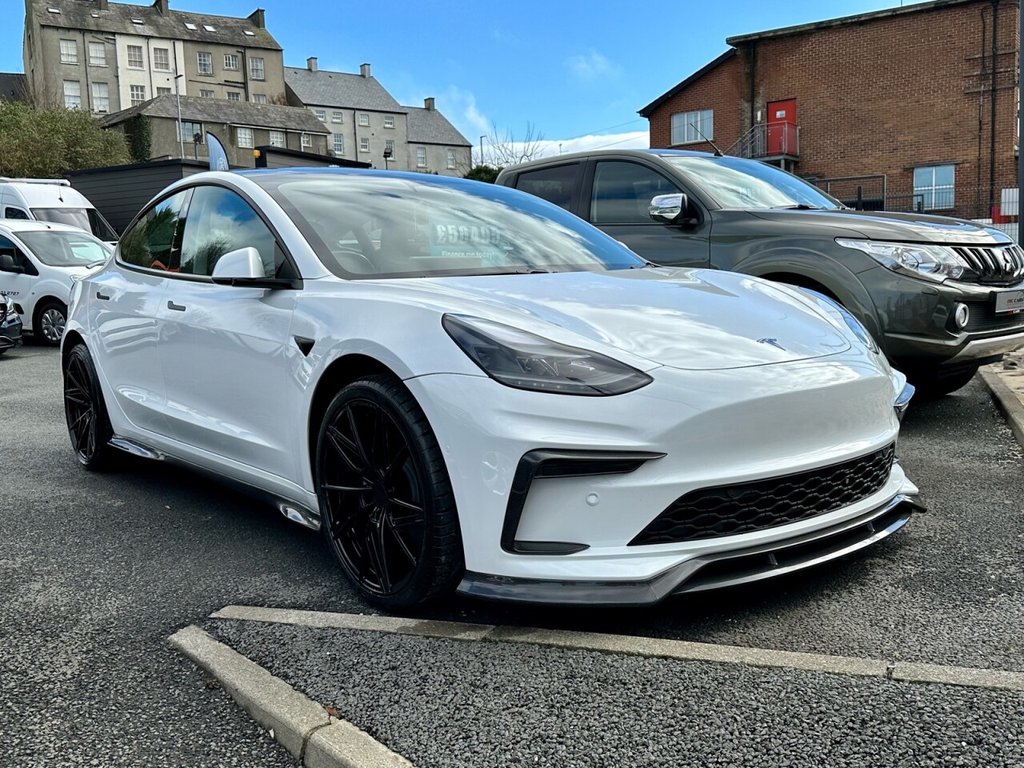 USED 2022 72 TESLA Model 3 MODEL 3 4d 302 BHP PANORAMIC GLASS ROOF