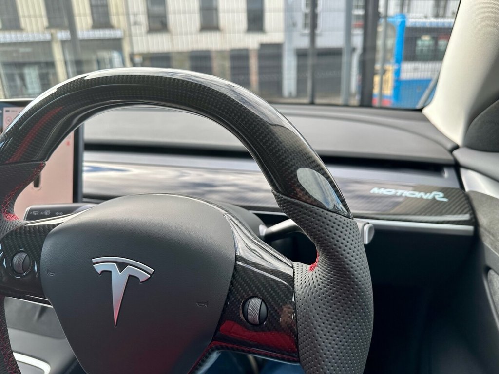 USED 2022 72 TESLA Model 3 MODEL 3 4d 302 BHP PANORAMIC GLASS ROOF