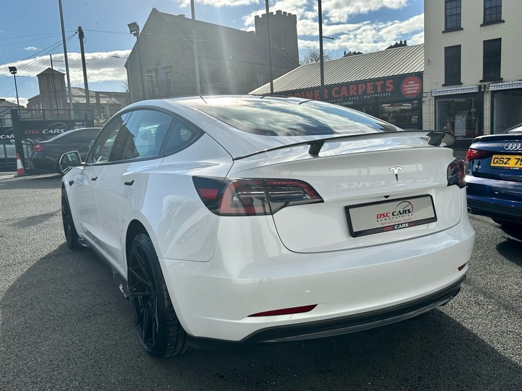 USED 2022 72 TESLA Model 3 MODEL 3 4d 302 BHP PANORAMIC GLASS ROOF