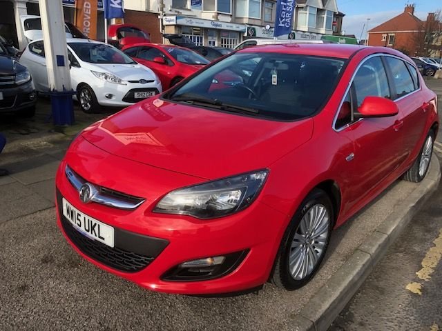 2015 15 Vauxhall Astra 1.4 EXCITE 5d 98 BHP