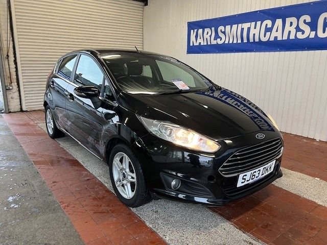 2013 63 Ford Fiesta 1.0 ZETEC 5d 99 BHP
