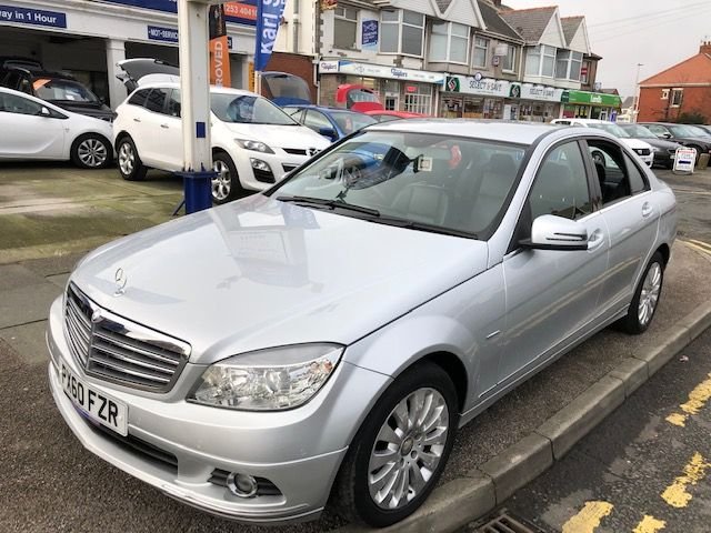 2010 60 Mercedes-Benz C-Class 1.8 C180 CGI BLUEEFFICIENCY ELEGANCE 4d 156 BHP