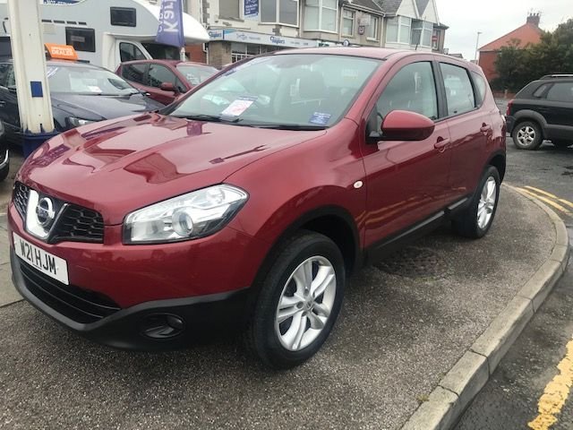 1970 W Nissan Qashqai 