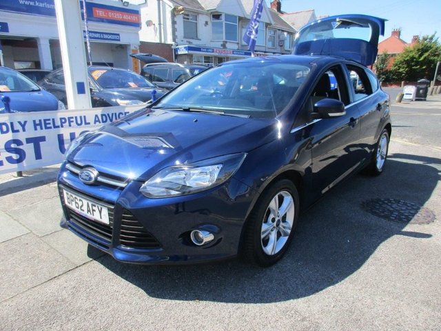2013 62 Ford Focus 1.0 ZETEC 5d 124 BHP