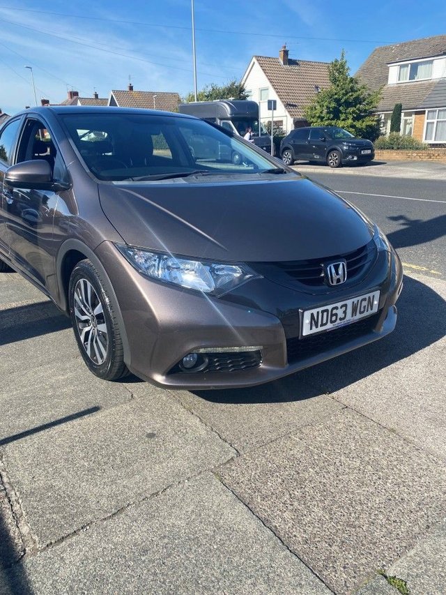 2013 63 Honda Civic 1.6 I-DTEC ES 5d 118 BHP