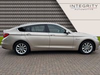 USED 2010 10 BMW 5 SERIES 3.0 530D EXECUTIVE GRAN TURISMO 5d 242 BHP &pound;21,000+ FACTORY EXTRAS