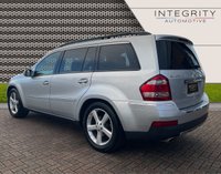 USED 2007 57 MERCEDES-BENZ GL CLASS 4.0 GL420 CDI 5d 302 BHP 10 SERVICES COMPLETED