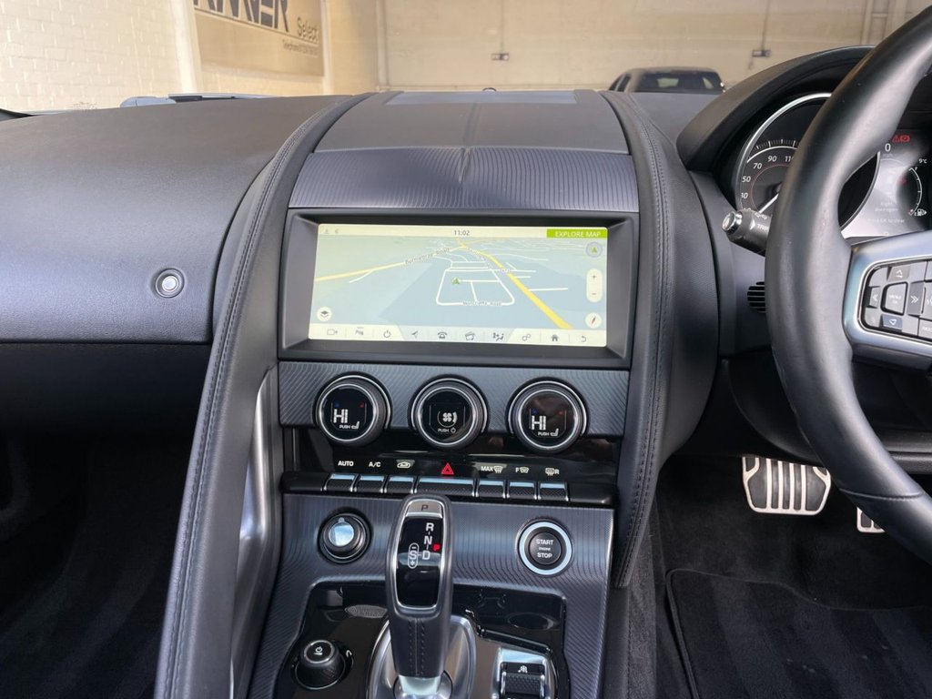 USED 2019 19 JAGUAR F-TYPE 3.0 V6 R-DYNAMIC 2d 375 BHP 