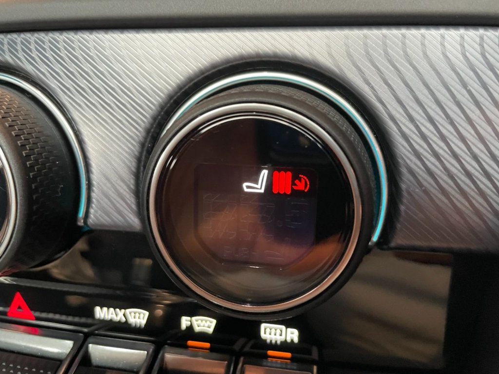 USED 2019 19 JAGUAR F-TYPE 3.0 V6 R-DYNAMIC 2d 375 BHP 