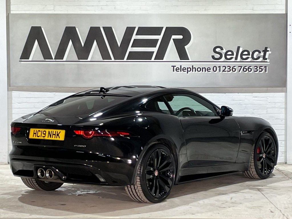 USED 2019 19 JAGUAR F-TYPE 3.0 V6 R-DYNAMIC 2d 375 BHP 