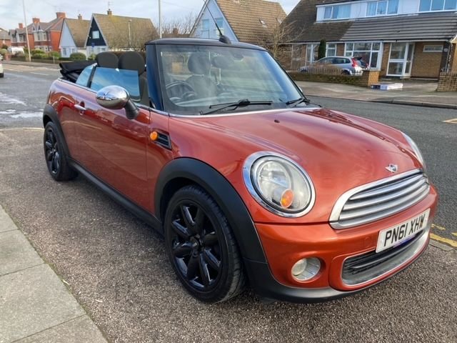 2011 61 MINI Convertible 1.6 ONE 2d 98 BHP