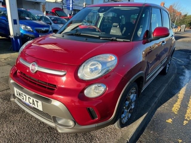 2015 57 Fiat 500l 1.6 MULTIJET TREKKING 5d 105 BHP