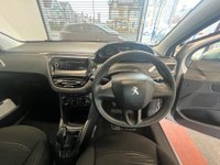 USED 2015 65 PEUGEOT 208 1.0 ACCESS A/C 5d 68 BHP 