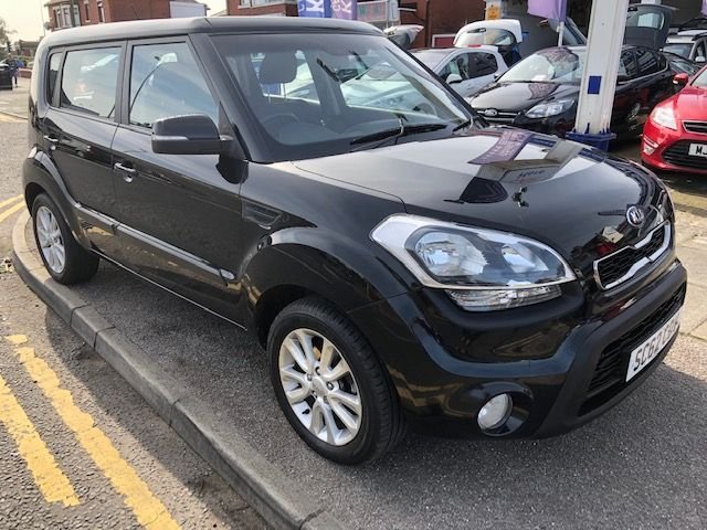 2013 62 Kia Soul 1.6 2 5d 138 BHP