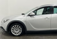 USED 2015 15 VAUXHALL INSIGNIA COUNTRY TOURER 2.0 NAV CDTI 4WD 5d 160 BHP 4WD Automatic Tourer 2.0 NAV CDTI , 42130 Miles, Full Leather interior, Navi 900 Touch Pad