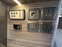 USED 2021 71 VOLKSWAGEN TRANSPORTER 4 BERTH LUXURY CAMPERVAN  LUXURY 4 BERTH CAMPERVAN!