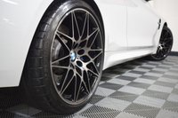 USED 2019 J BMW M4 3.0 M4 COMPETITION 2d 444 BHP HEADS UP / H&K SOUND / CARBON