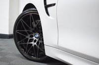 USED 2019 J BMW M4 3.0 M4 COMPETITION 2d 444 BHP HEADS UP / H&K SOUND / CARBON