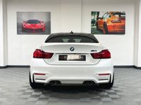 USED 2019 J BMW M4 3.0 M4 COMPETITION 2d 444 BHP HEADS UP / H&K SOUND / CARBON